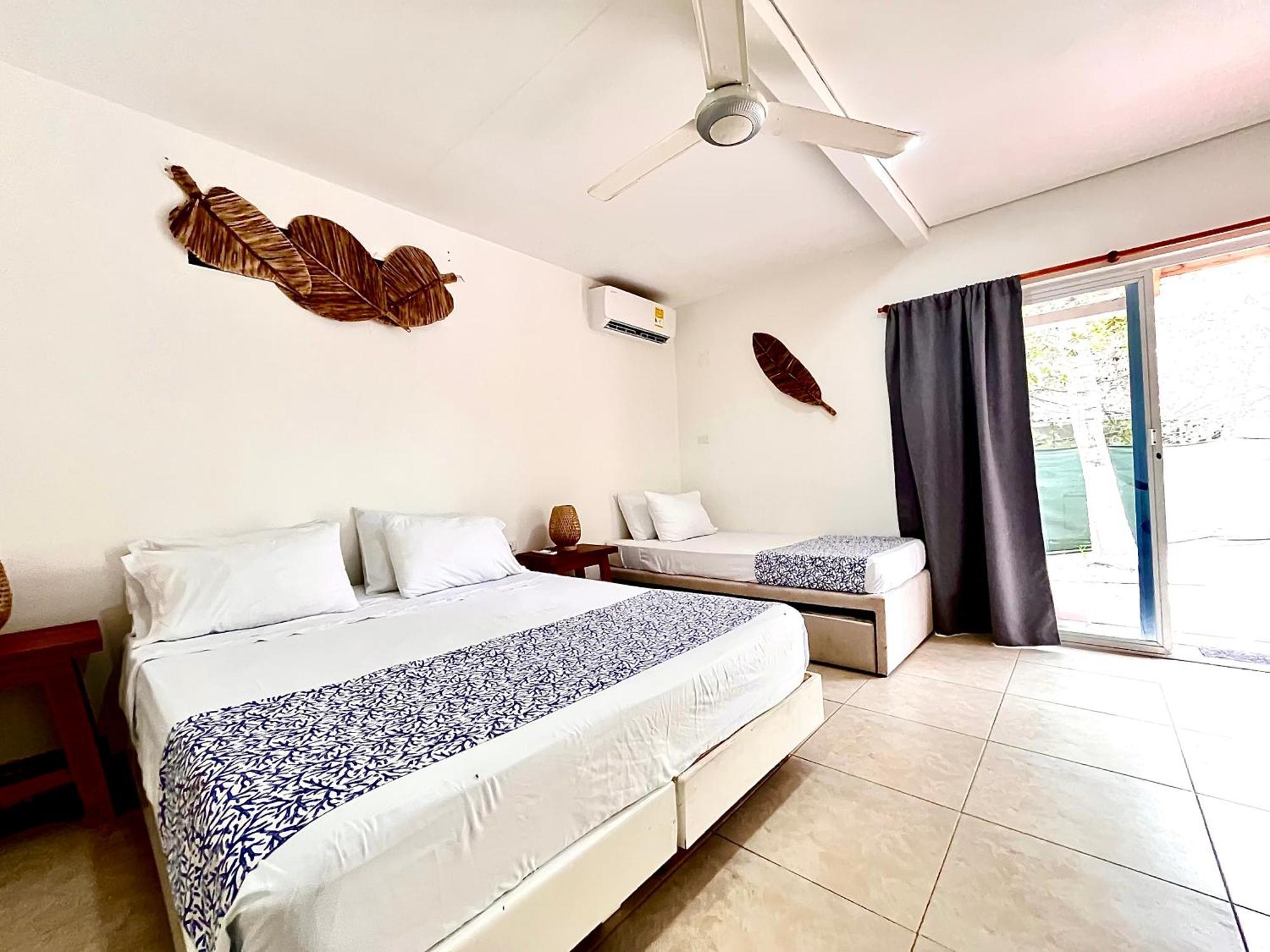 Hotel Carey Beach Baru Exterior photo