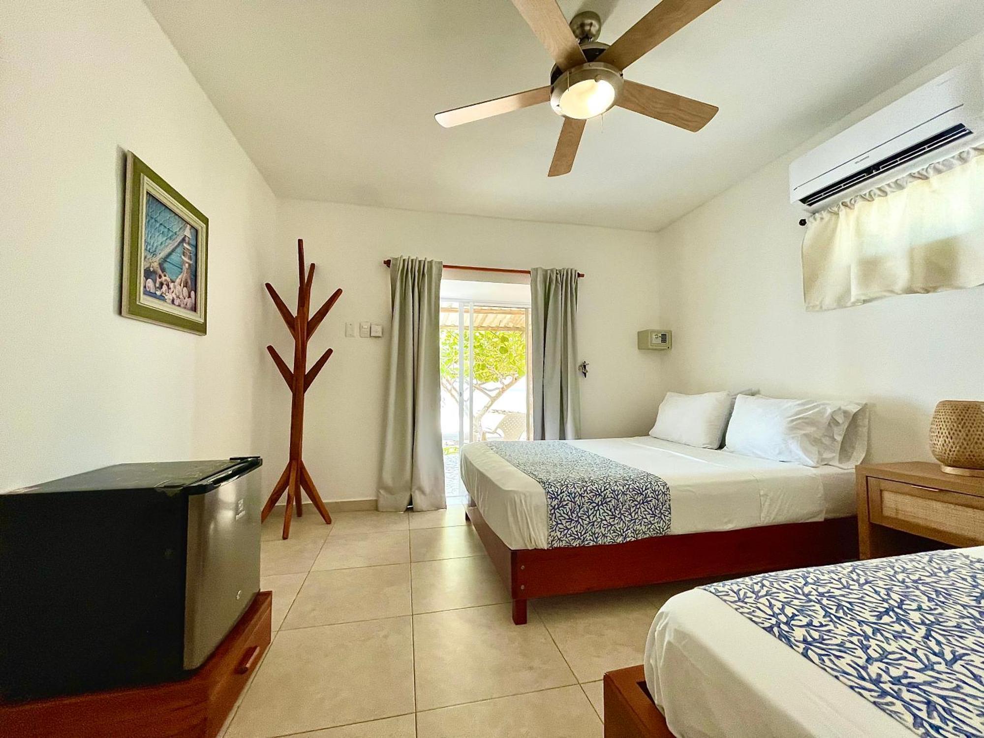 Hotel Carey Beach Baru Exterior photo