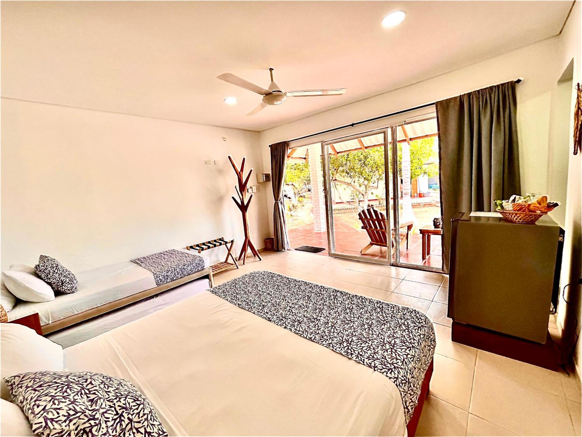 Hotel Carey Beach Baru Exterior photo