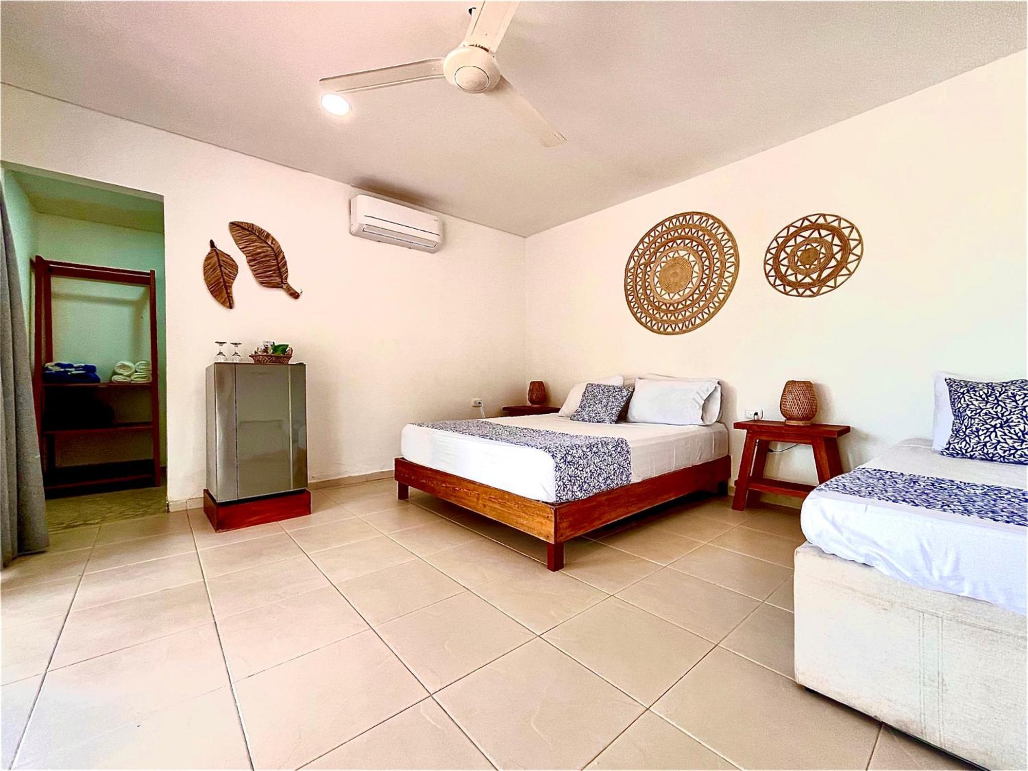 Hotel Carey Beach Baru Exterior photo