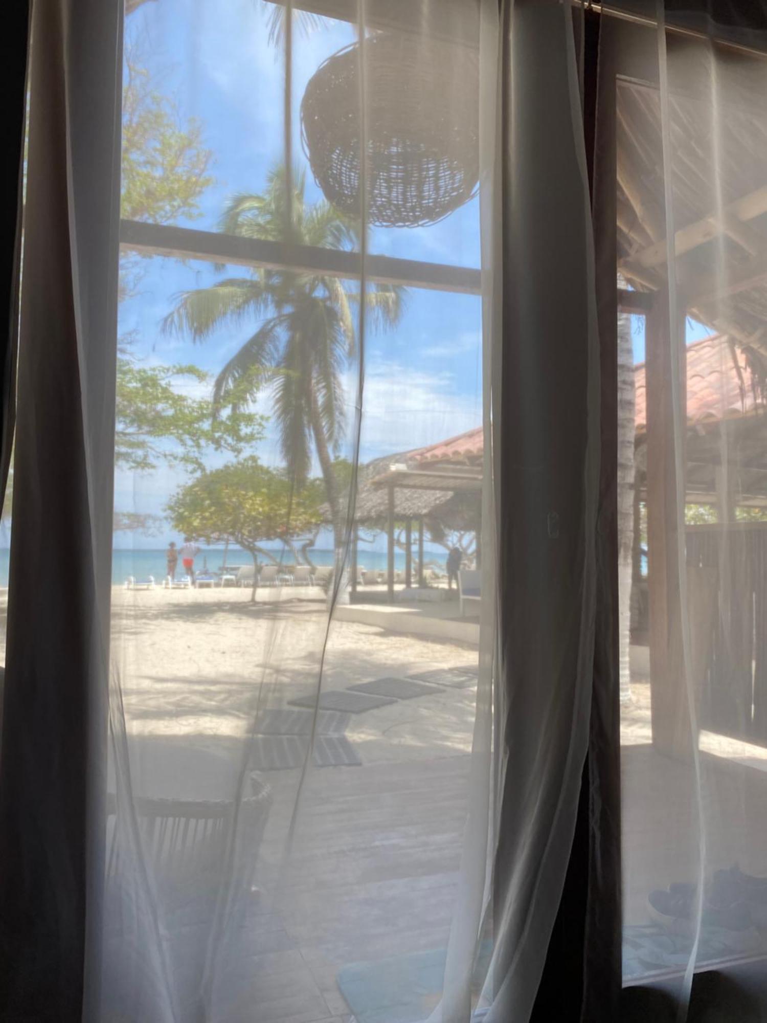 Hotel Carey Beach Baru Exterior photo